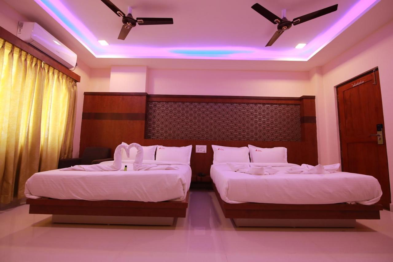 Hotel Apple Suites Bangalore Exterior photo